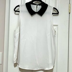 Forever 21 Black-Collared White Blouse